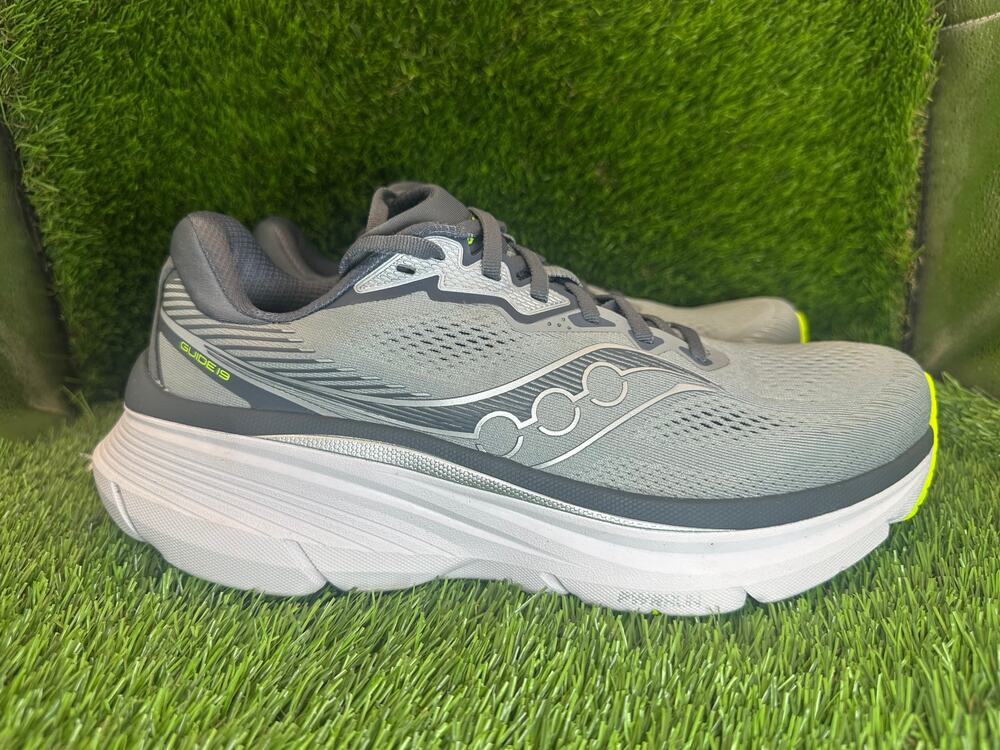 Saucony Guide 19 S21058-104 Athletic Sneaker Men's 9 Gray Mesh Running Jogging